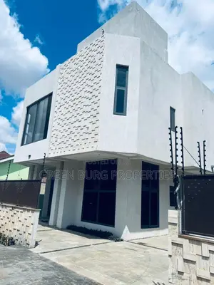 3bdrm House in East Legon for rent