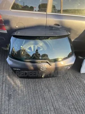 Toyota Vitz Yaris Boot 2007,2008,2009,2010