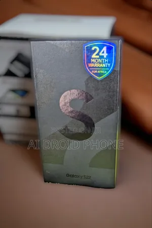 New Samsung Galaxy S22 5G 128 GB Rose Gold