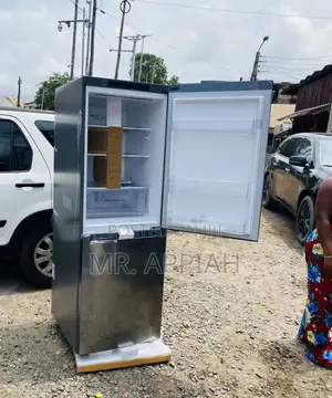 Upgrade Your Kitchen With LG GC.B399NLJM 2 Door Fridge.
