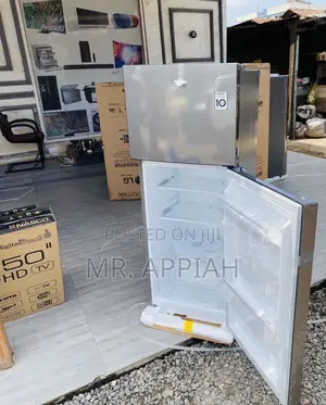 Efficient LG GN.B202SQBB 2 Door Electric Fridge.