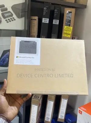 Microsoft Signature Keyboard With Slim Pen 2