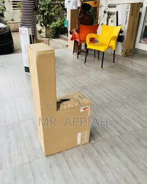 External Subwoofer Samsung B550 Bluetooth Sound Bar.