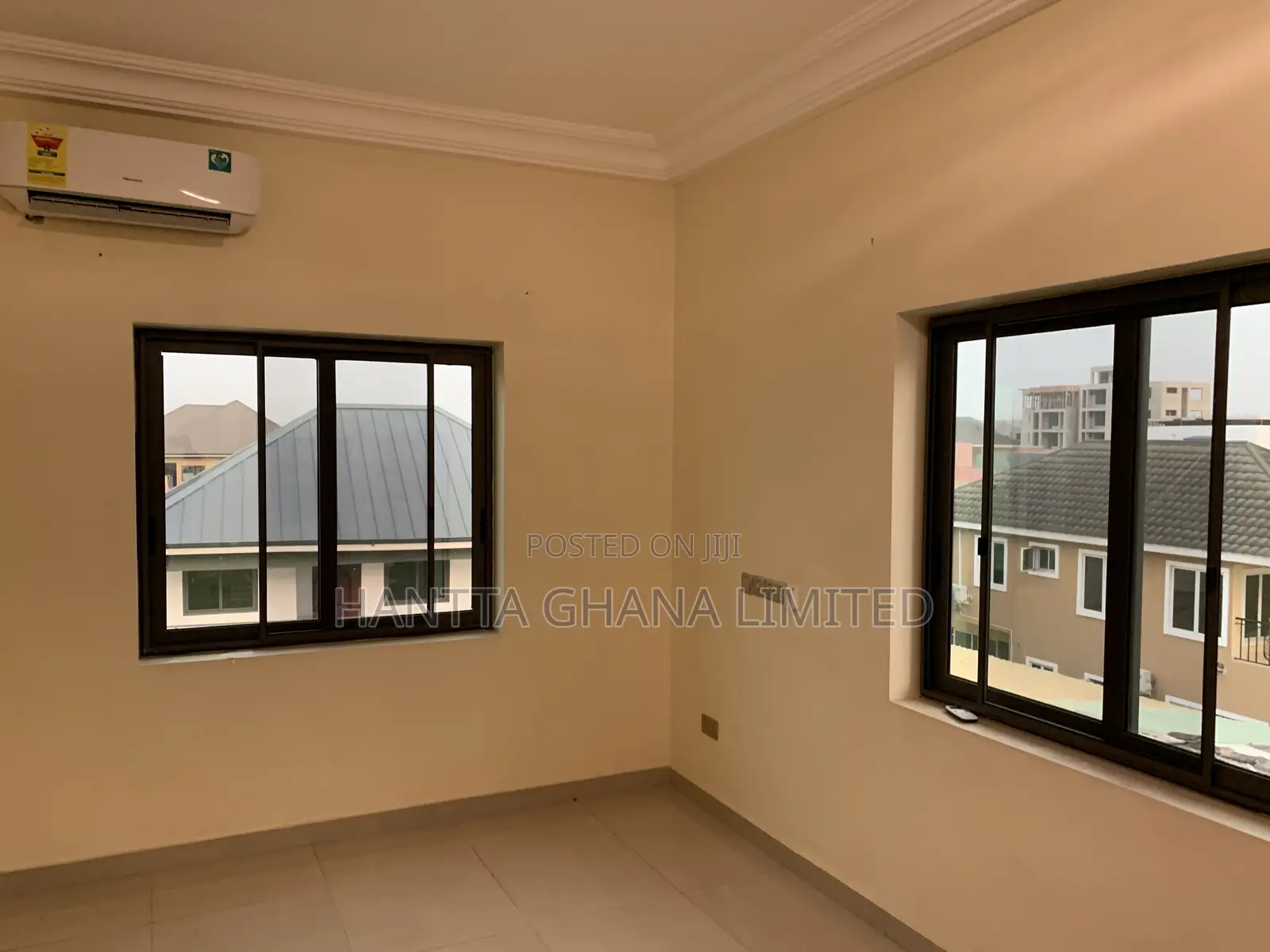 3bdrm Apartment in East Legon, American House for rent