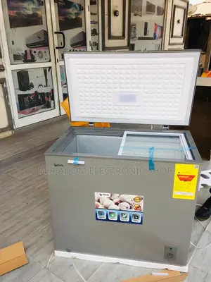 Spacious Pearl 200L Chest Freezer
