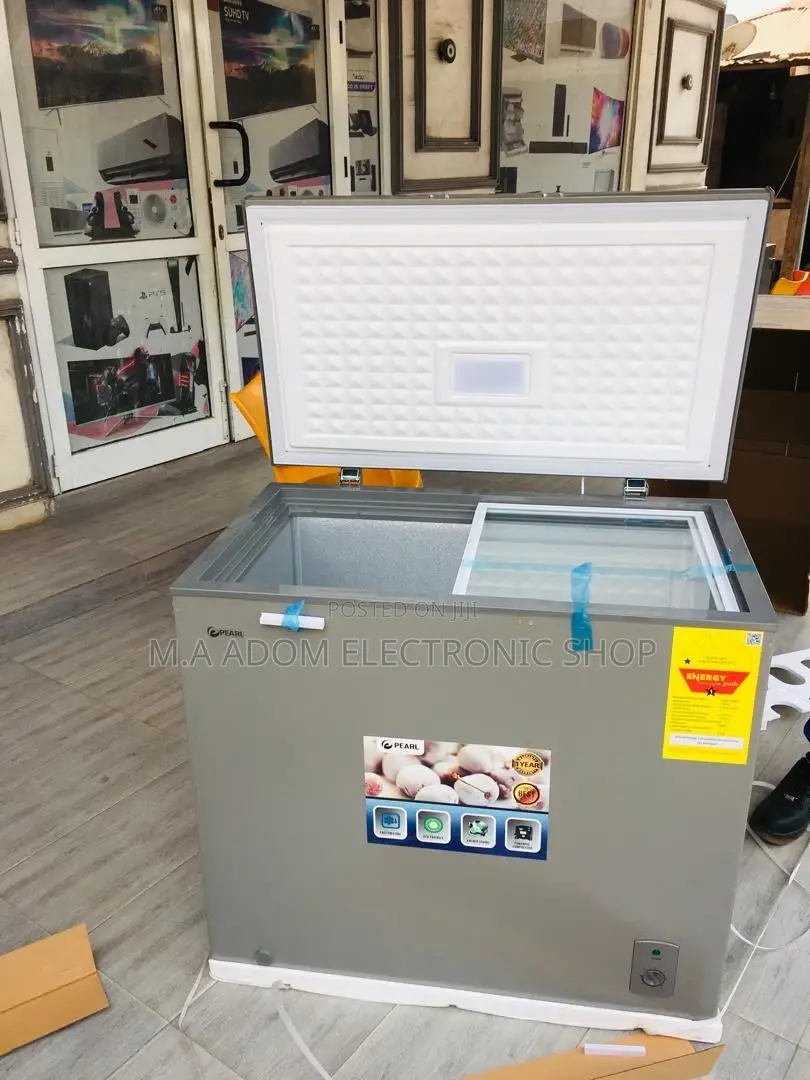Spacious Pearl 200L Chest Freezer