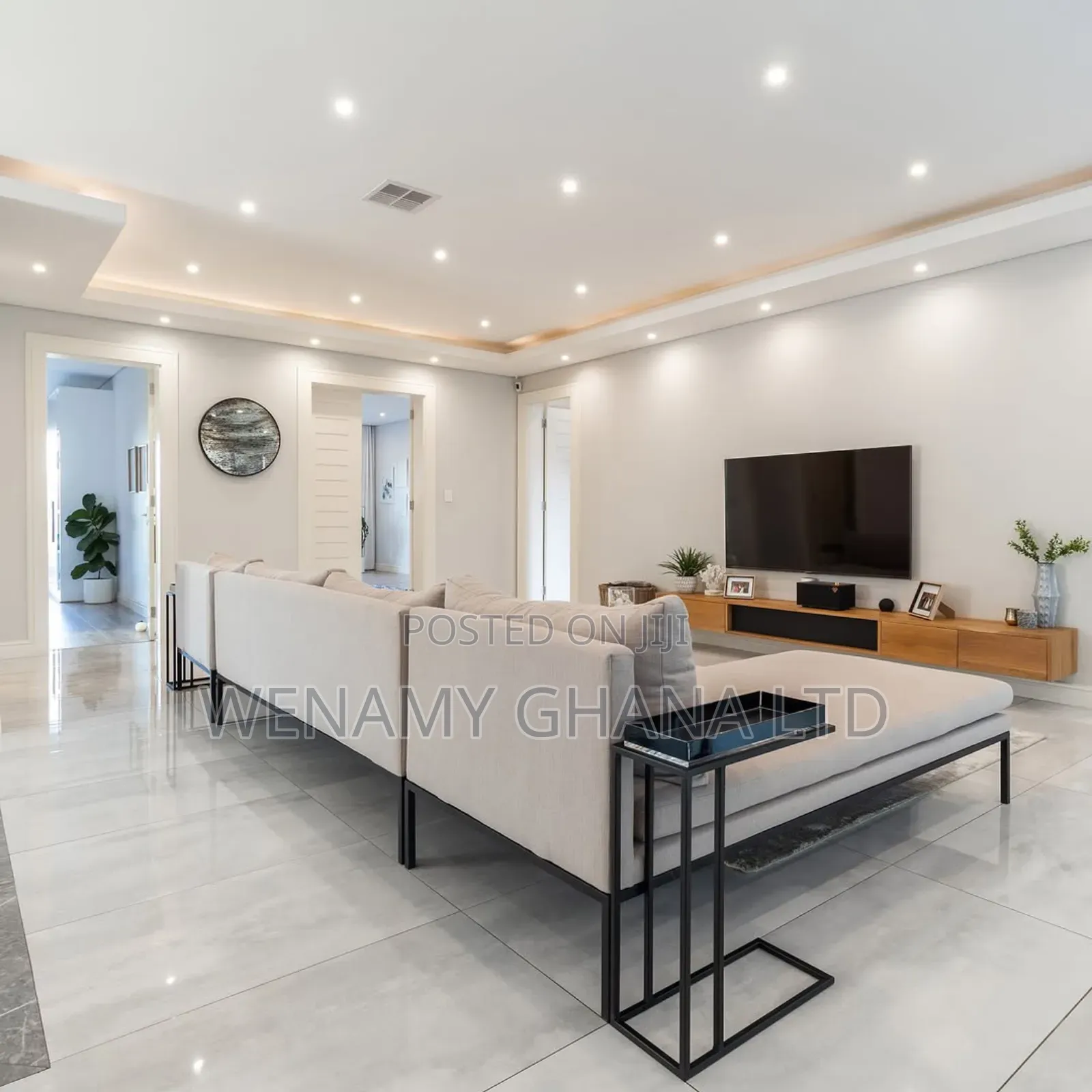 4bdrm Mansion in Accra for sale