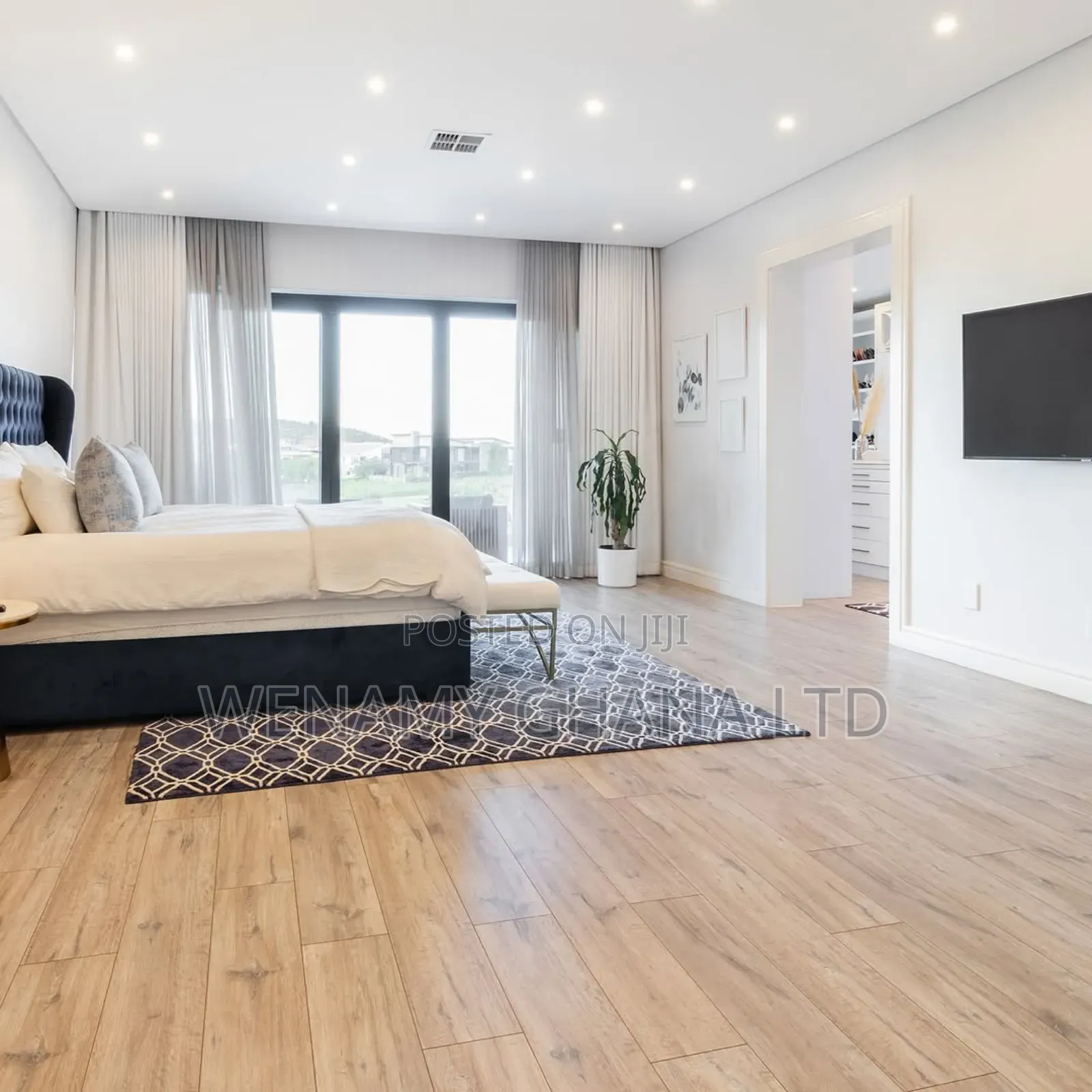 4bdrm Mansion in Accra for sale