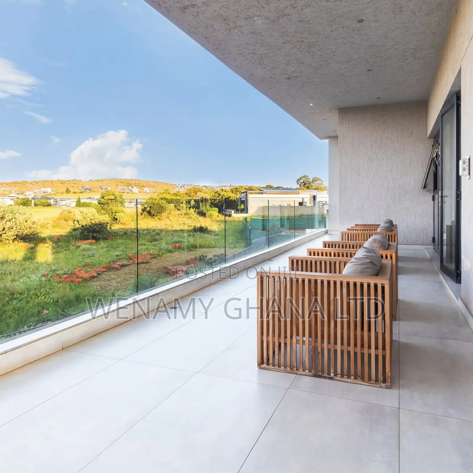 4bdrm Mansion in Accra for sale