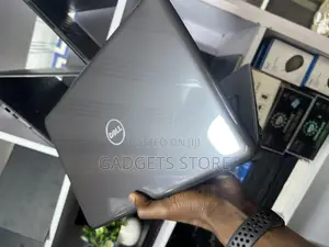 Laptop Dell Latitude 13 3380 8GB Intel SSD 128GB