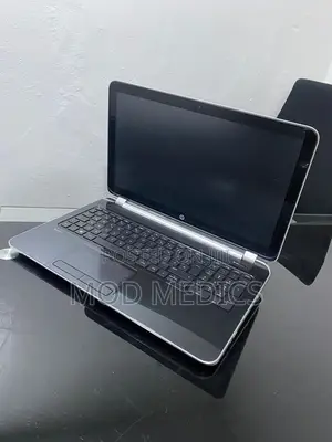 Laptop HP Pavilion 15 8GB Intel Core I3 HDD 500GB