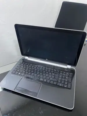Laptop HP Pavilion 15 8GB Intel Core I3 HDD 500GB