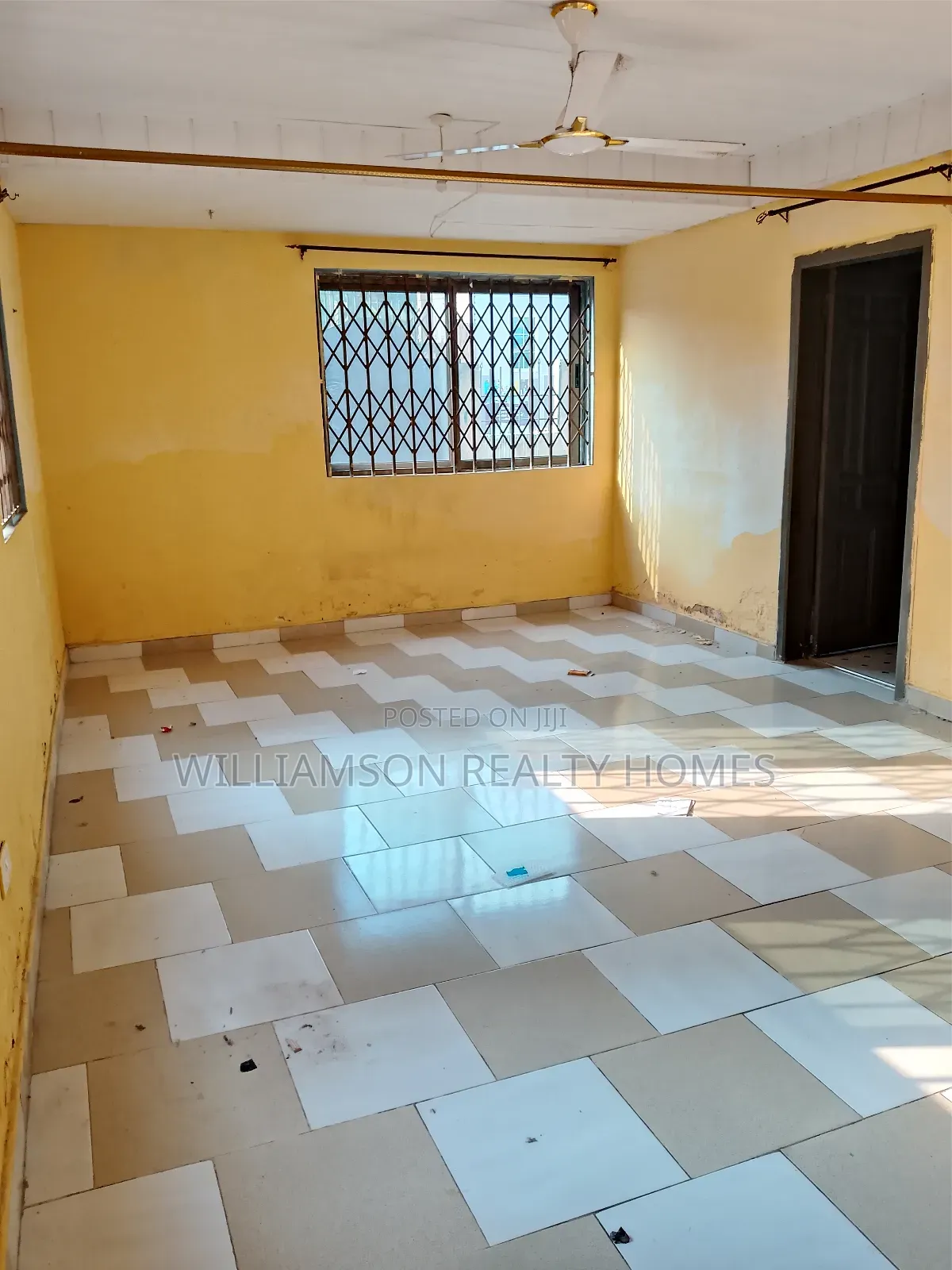 1bdrm Apartment in Community 18 Area, Spintex for rent
