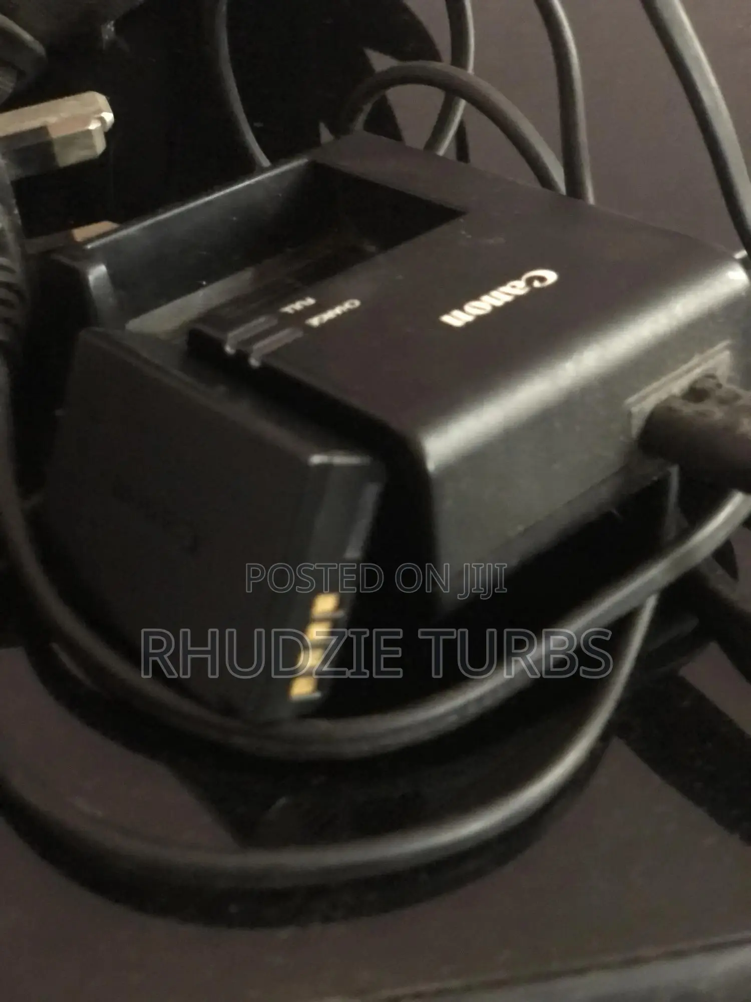 Canon 1300d