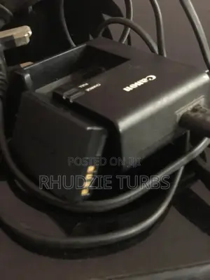 Canon 1300d