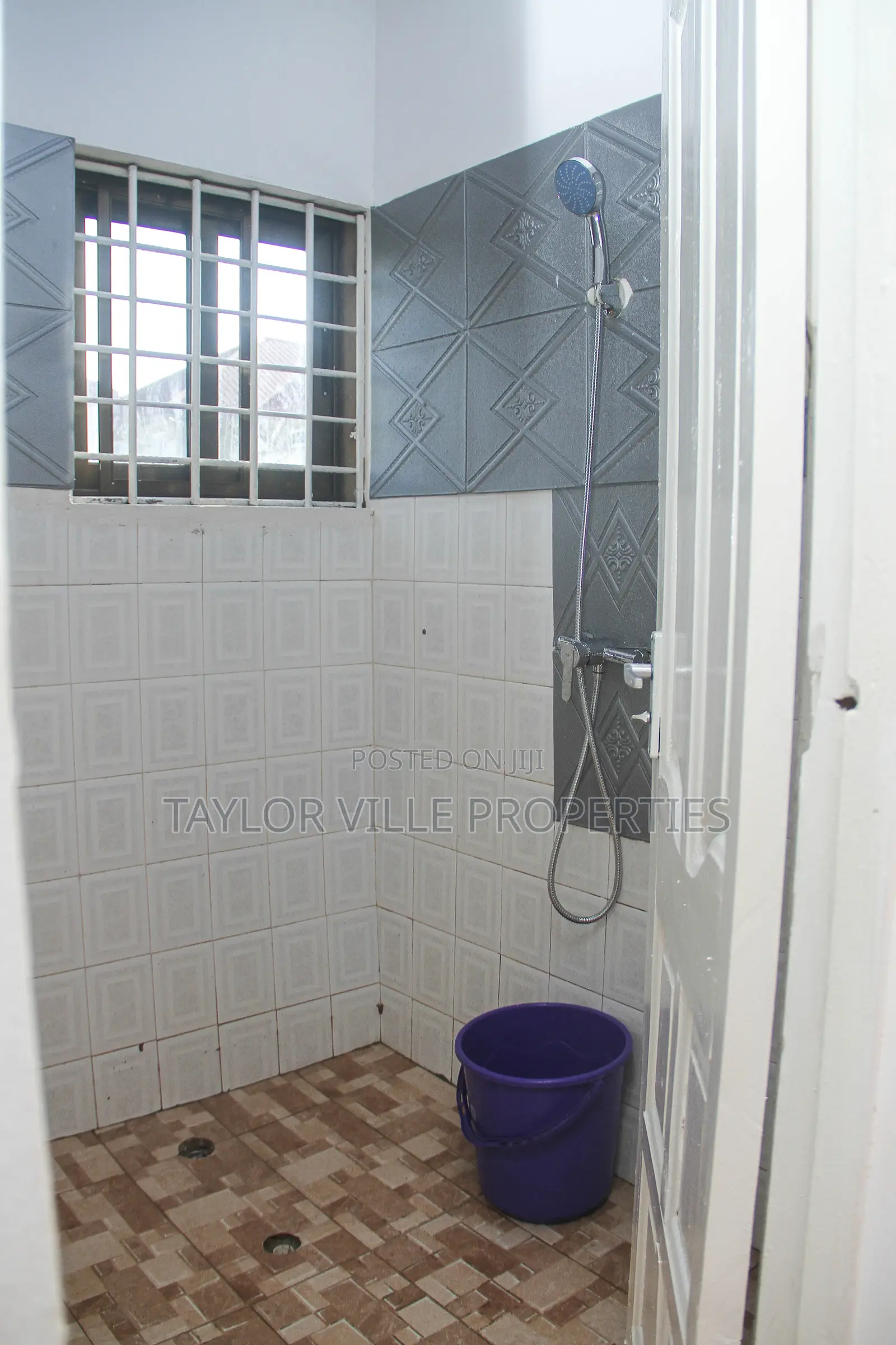 Comfy Private 1 Bedrm at East Legon, American Hse