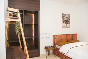 Comfy Private 1 Bedrm at East Legon, American Hse