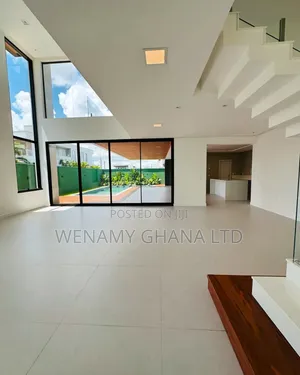 4bdrm Duplex in Accra for sale