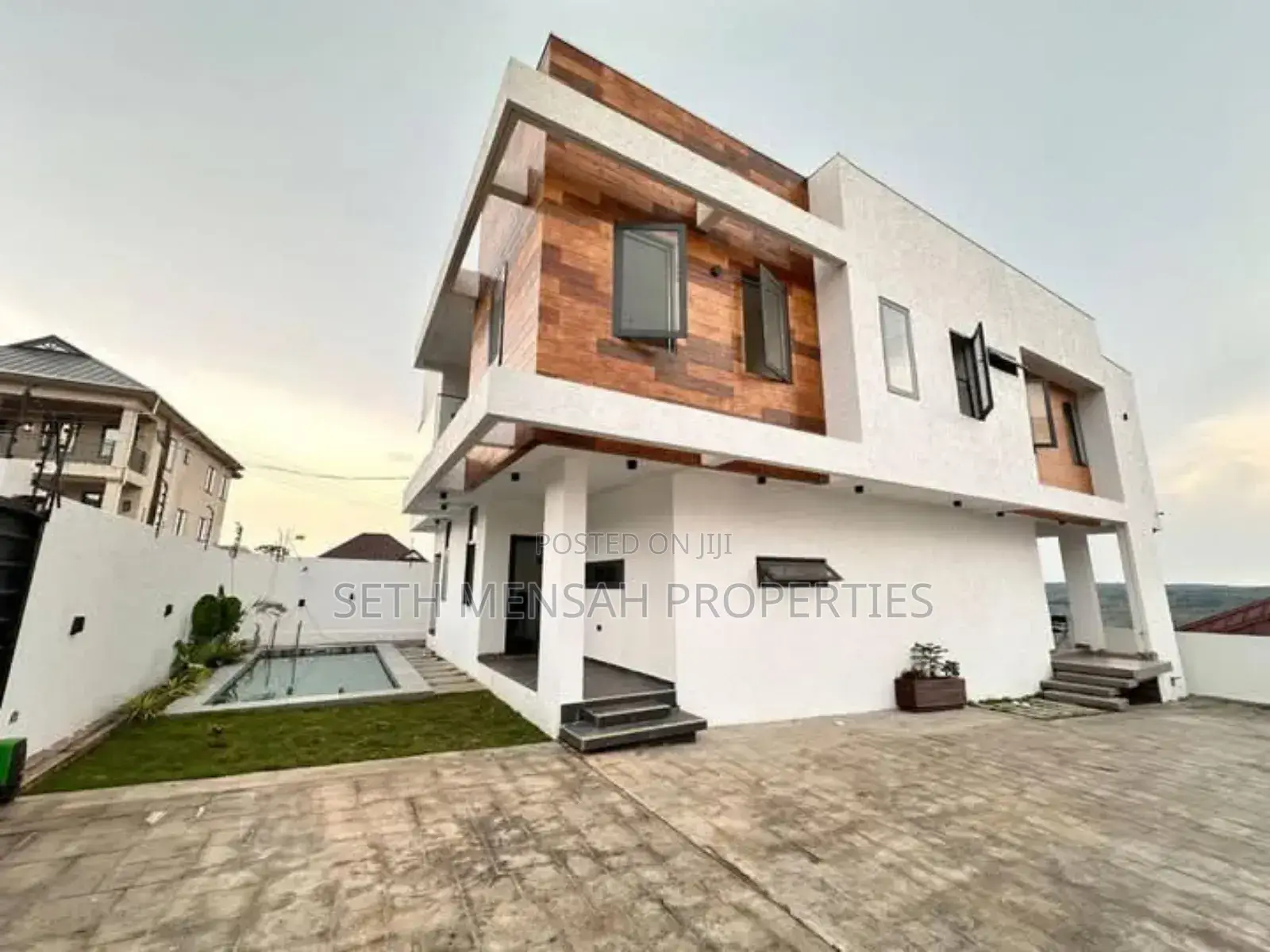 Furnished 3bdrm Duplex in Skm Properties, Lashibi for sale