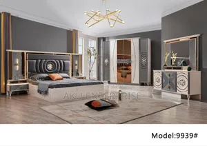 Luxurious Room Set King Size Bed Wardrobe Drawers, Etc