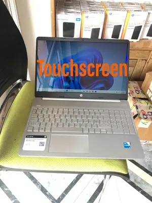 Laptop HP 15-Dy1032wm 8GB Intel Core I3 SSD 256GB