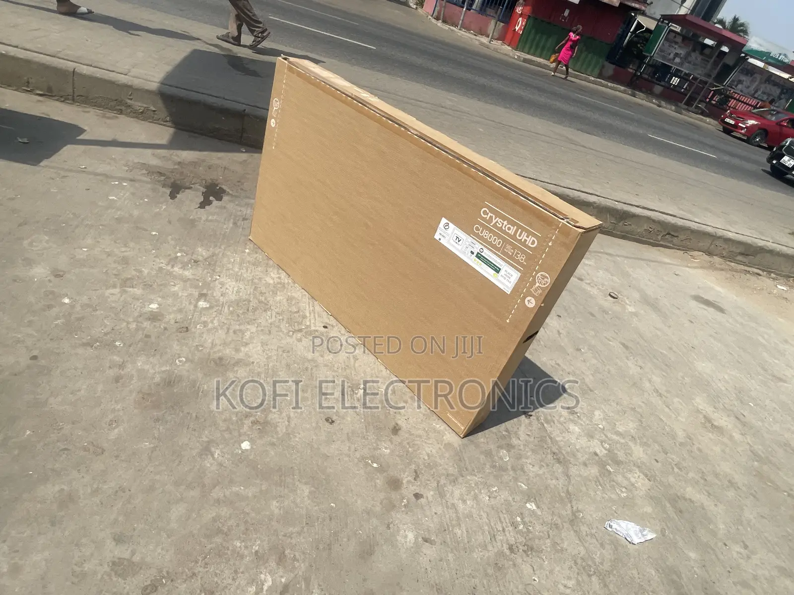 3-side Bezelles Design 2023 55′′Samsung Ue55cu8000 UHD 4k Tv