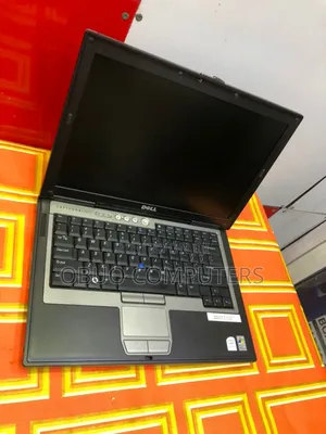 Laptop Dell Latitude D630 4GB Intel Core 2 Duo HDD 250GB