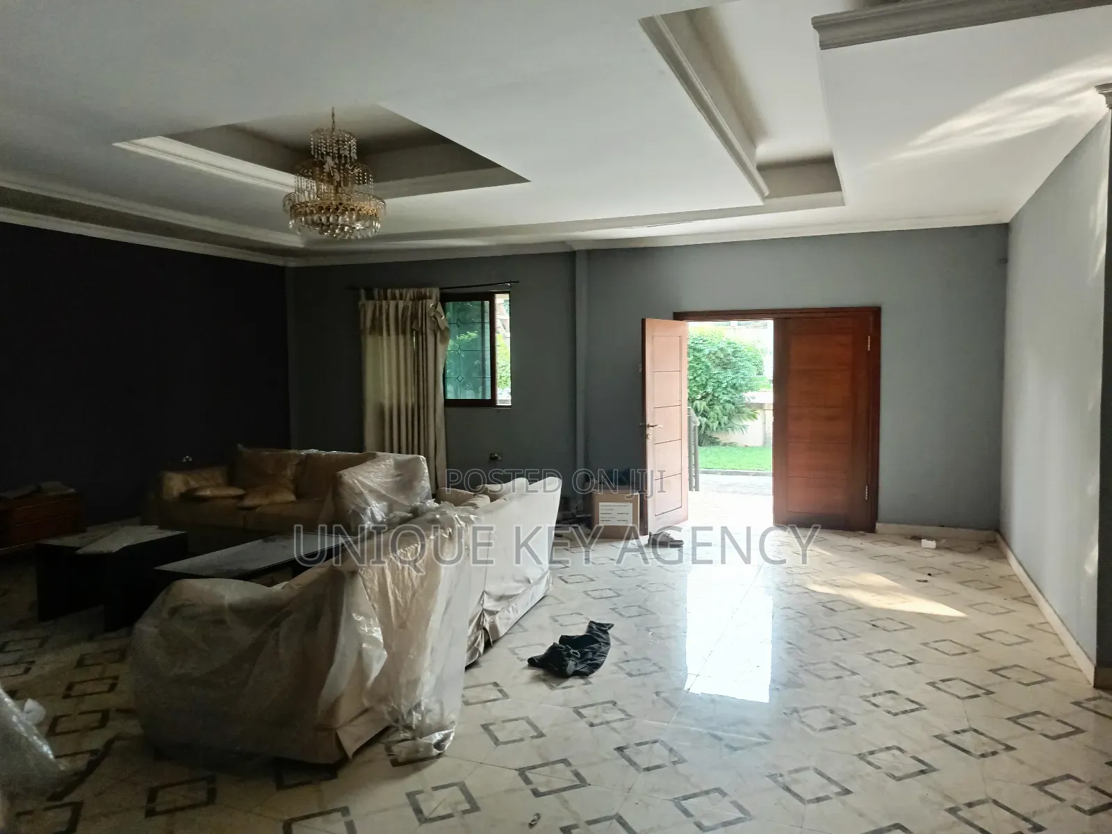 3bdrm House in Unique Key Agency, Tesano for rent