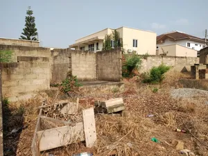 4bdrm House in Airport Residential Area for sale