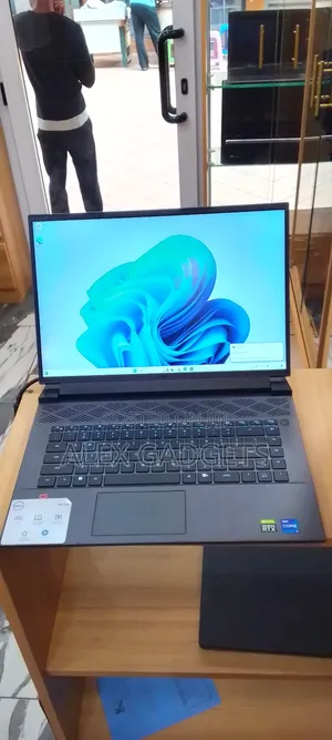 Laptop Dell G16 7620 16GB Intel Core I7 SSD 512GB