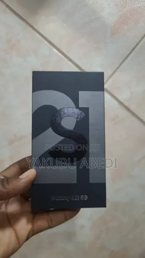New Samsung Galaxy S21 5G 128 GB Black