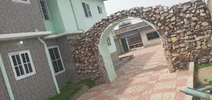18-Bed en-Suite Commercial Property for Sale — Odorkor Tipper, Accra