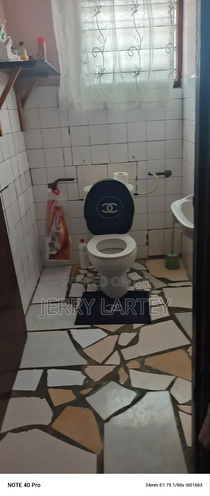 1bdrm Apartment in New Mamprobi Banana for rent