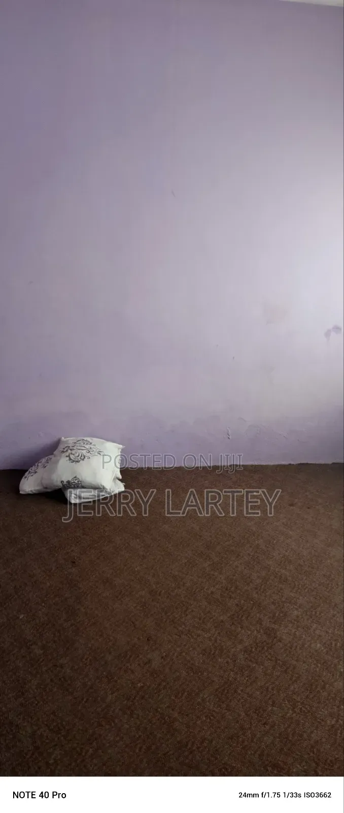 1bdrm Apartment in New Mamprobi Banana for rent