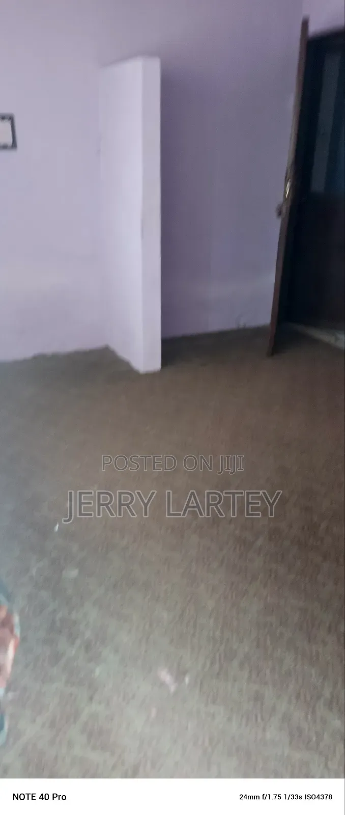 1bdrm Apartment in New Mamprobi Banana for rent