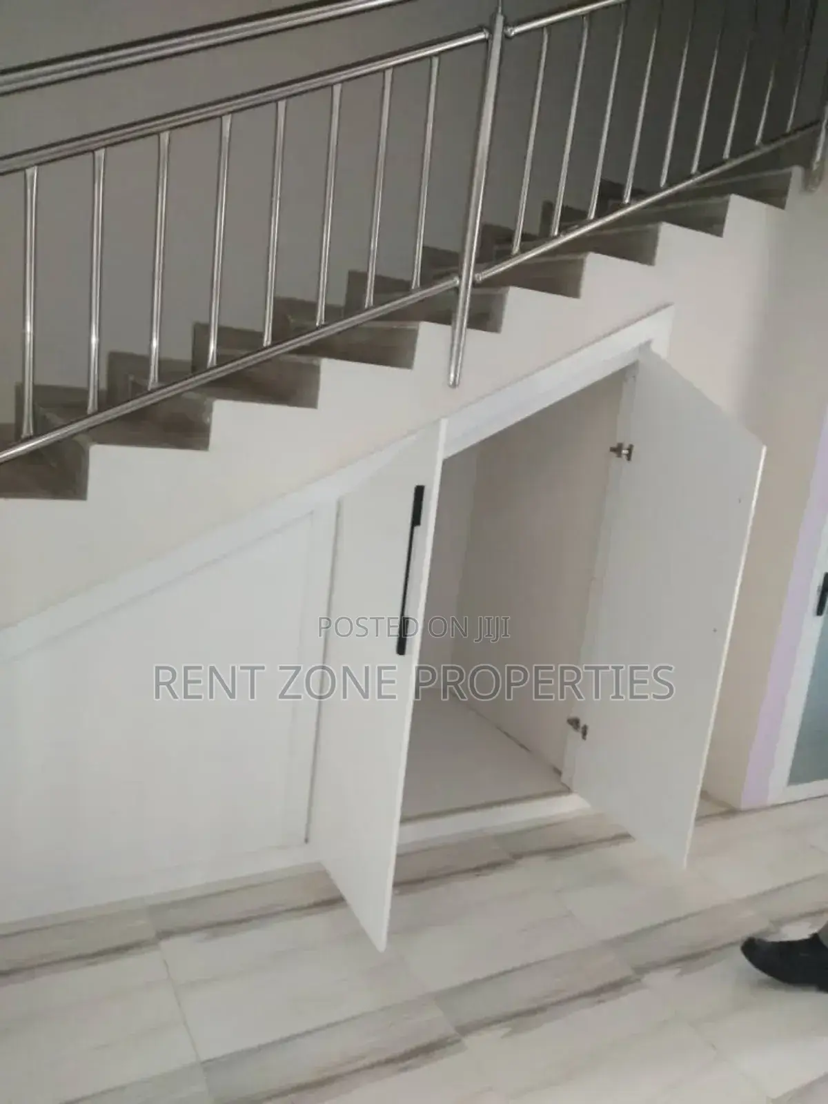 3bdrm Duplex in Pokuase for sale
