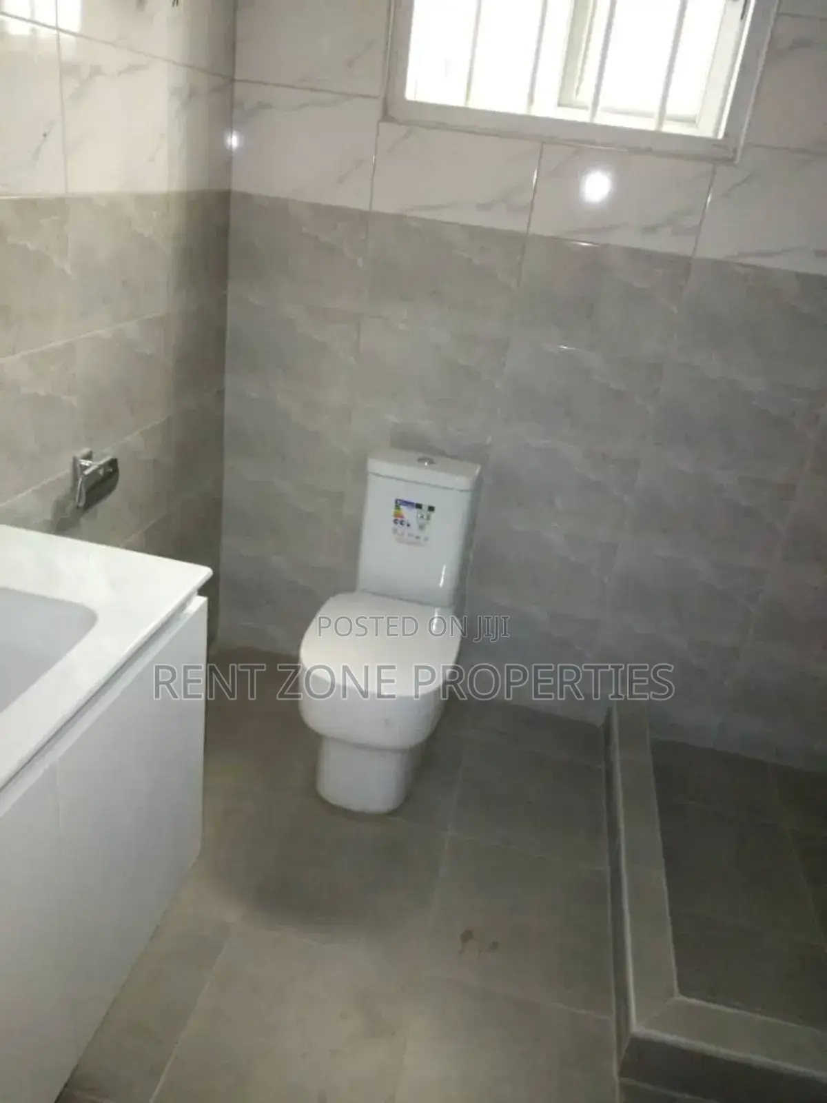 3bdrm Duplex in Pokuase for sale