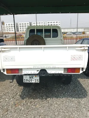 Toyota Land Cruiser 4.5 V8 DSL 2012 White
