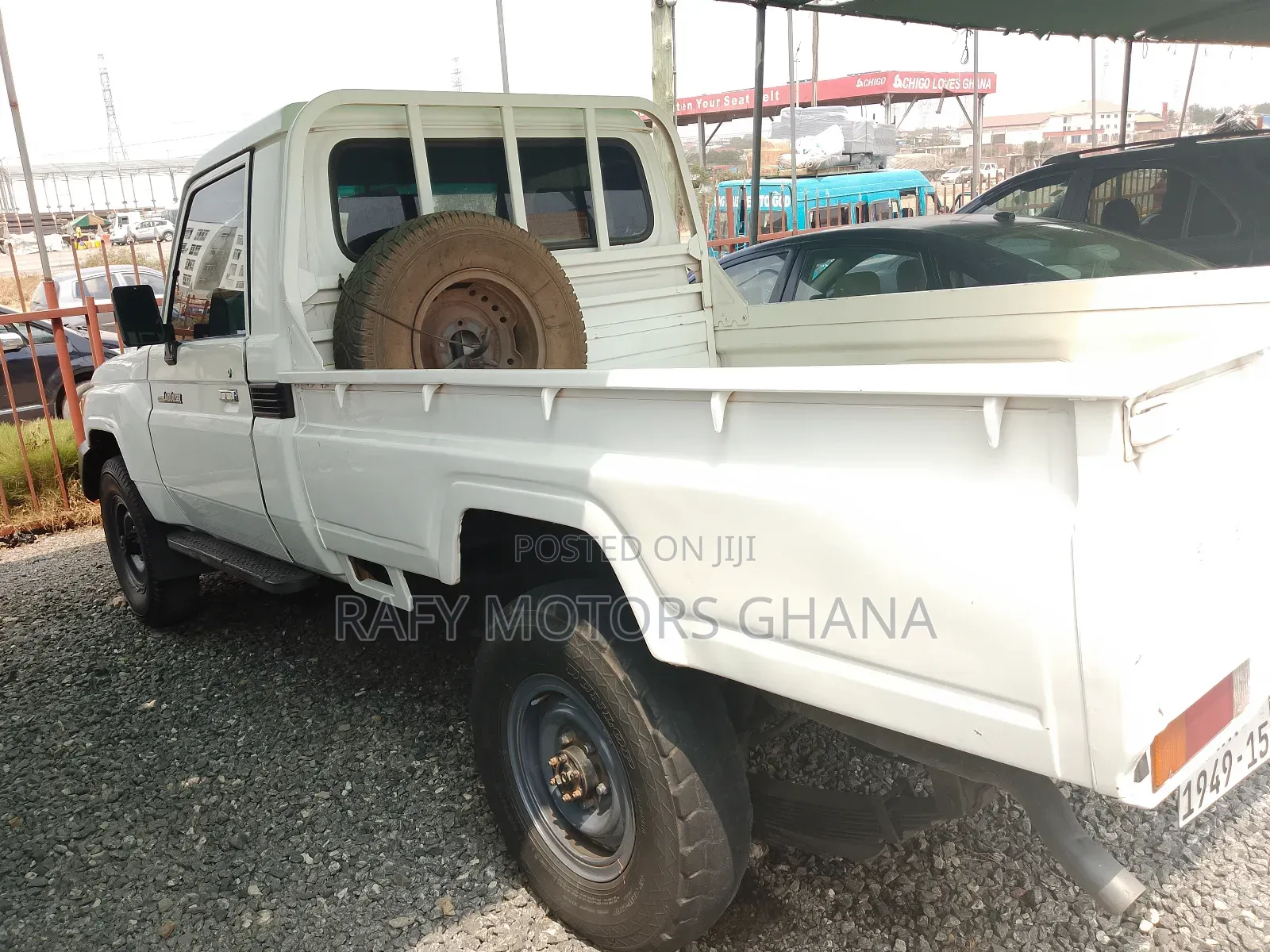 Toyota Land Cruiser 4.5 V8 DSL 2012 White