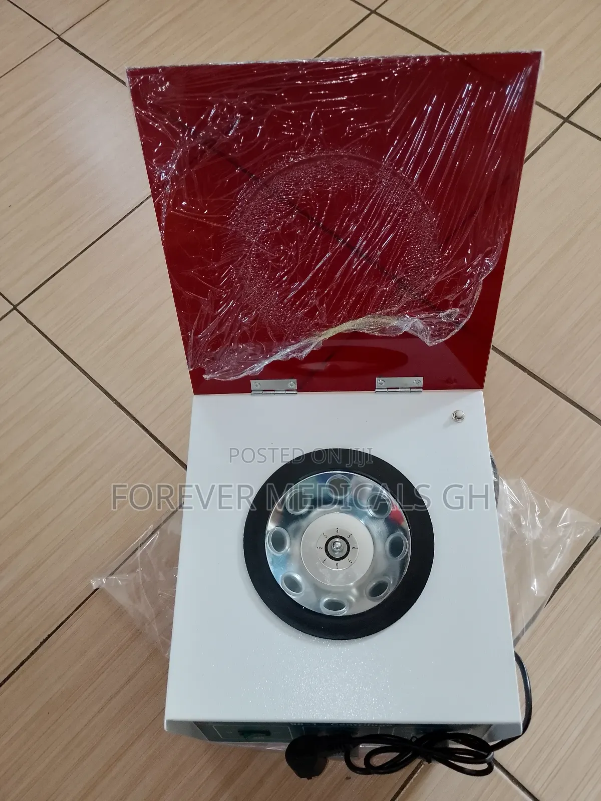 Centrifuge With Timer. 8 Buckets