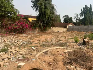 45x100 Ft Plot of Land for Sale at East Airport