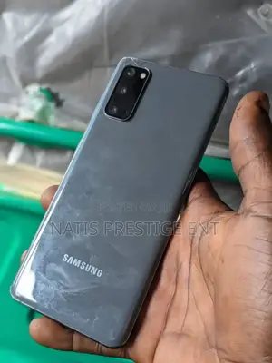 Samsung Galaxy S20 128 GB Black