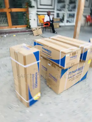 Perfect Sealed 1.5 Hp Split R410 White Nasco Ac