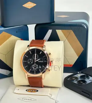 Business Chronograph Men’S Fossil Leather Strap Watch