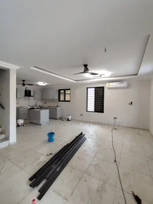 2bdrm Townhouse / Terrace in Adjiringanor, East Legon for rent