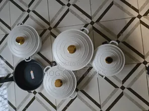 Kitchen 11 Piece Cast Iron Pots Non-Stick Cookware Set