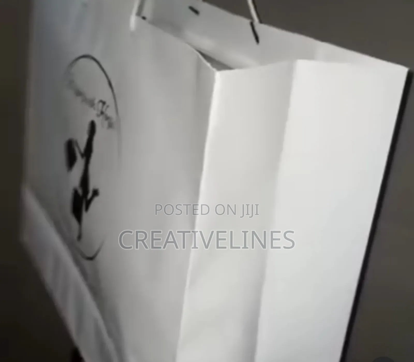 White Customised Bags and Boxes