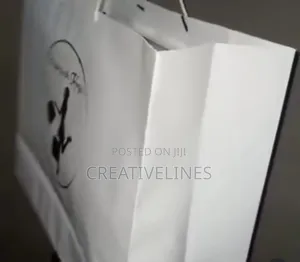 White Customised Bags and Boxes