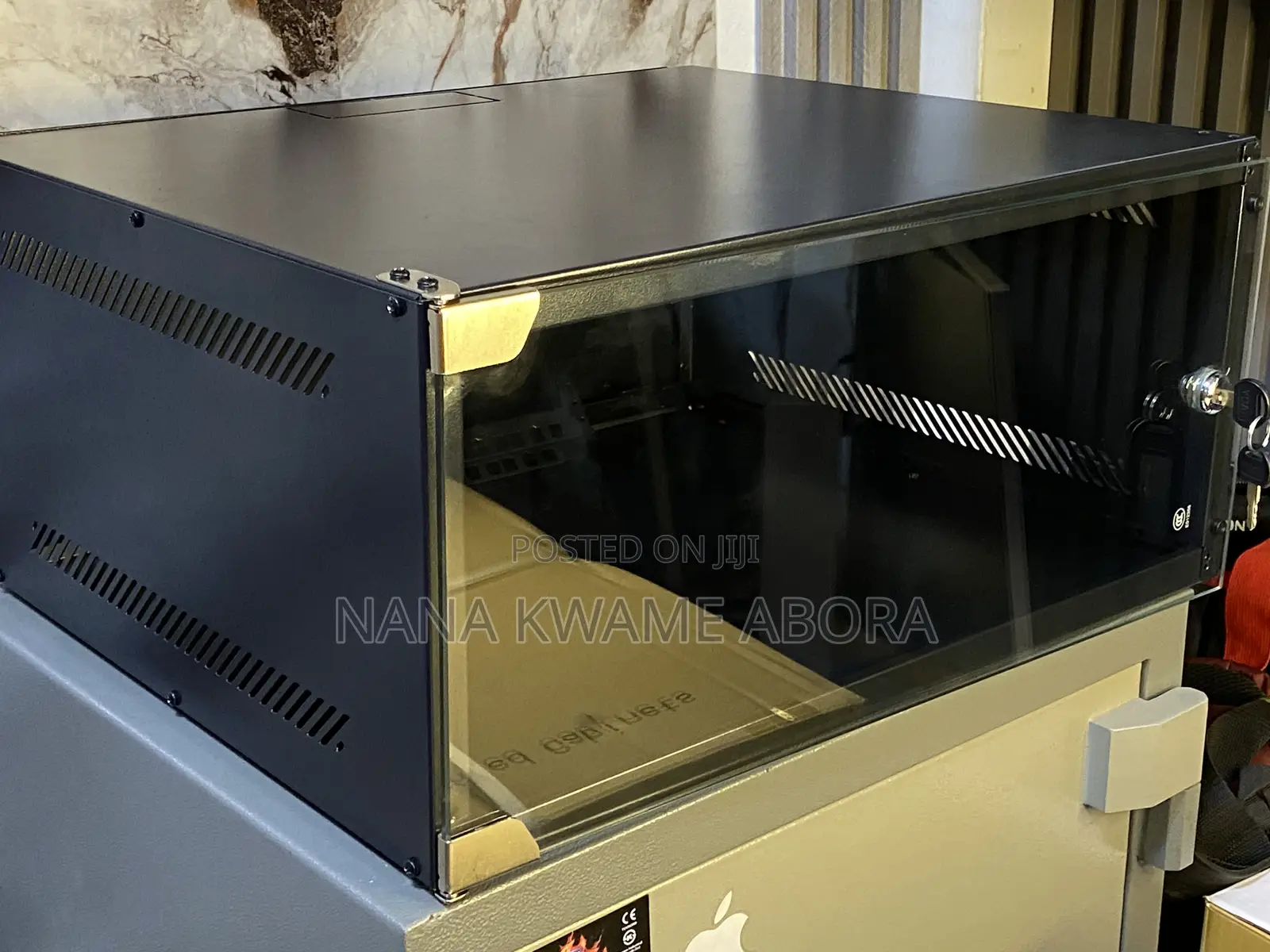 4u Network Cabinet / Rack