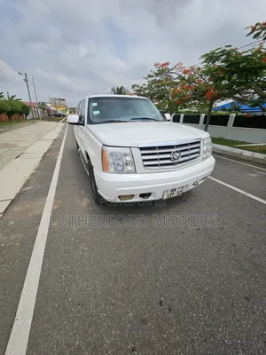 Cadillac Escalade ESV 2006 White